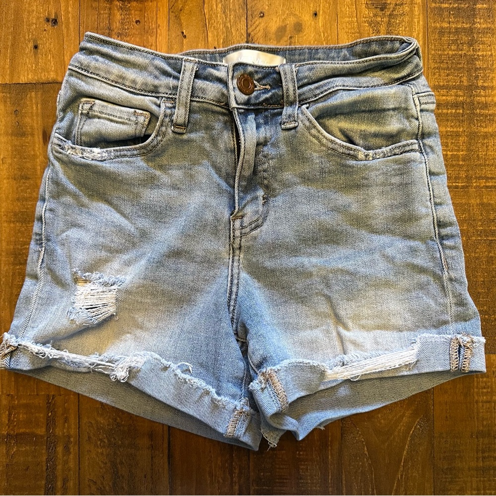 Trendy Distressed Light Blue Denim Shorts